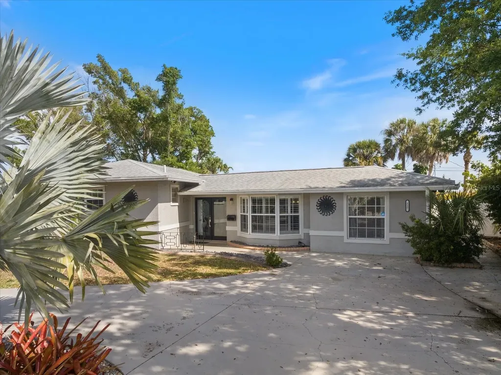 117 Aurora Street E Venice FL 34285