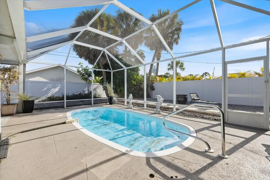 117 Aurora Street E Venice FL 34285