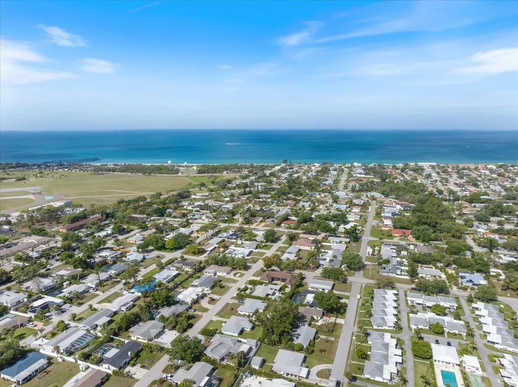 117 Aurora Street E Venice FL 34285