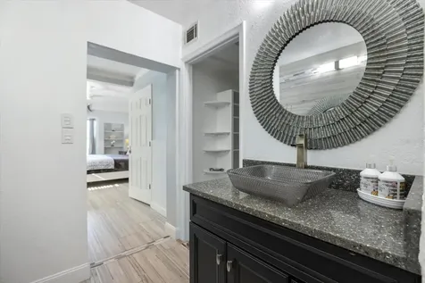 117 Aurora Street E Venice FL 34285