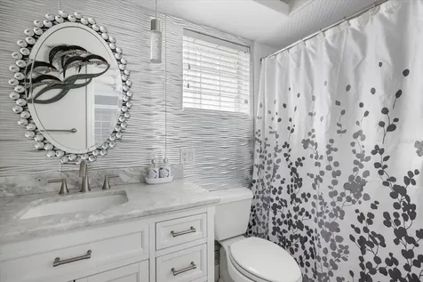 117 Aurora Street E Venice FL 34285
