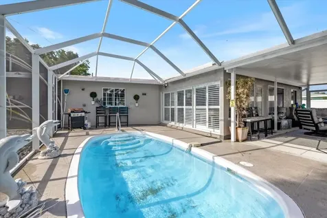 117 Aurora Street E Venice FL 34285
