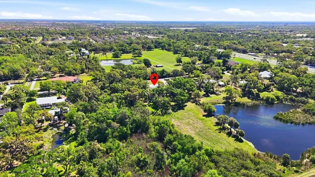 9811 28th Avenue E Palmetto FL 34221