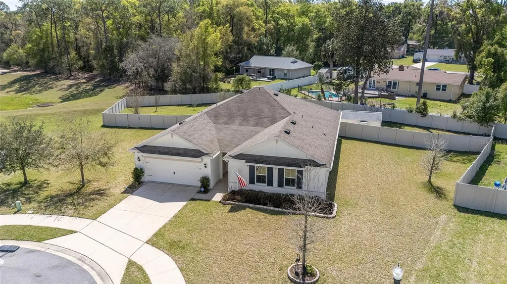 4996 NE 14th Place Ocala FL 34470