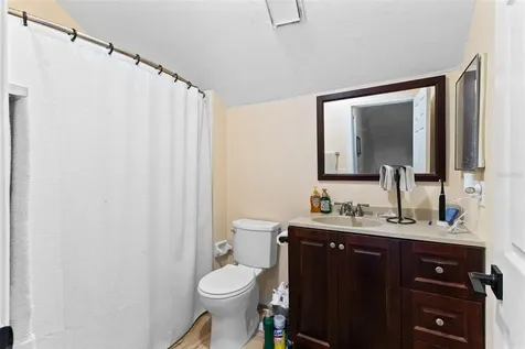 2620 Woods Edge Circle Orlando FL 32817