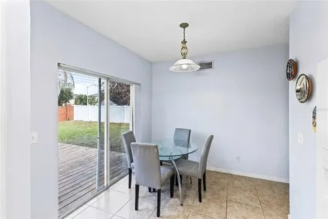 2620 Woods Edge Circle Orlando FL 32817
