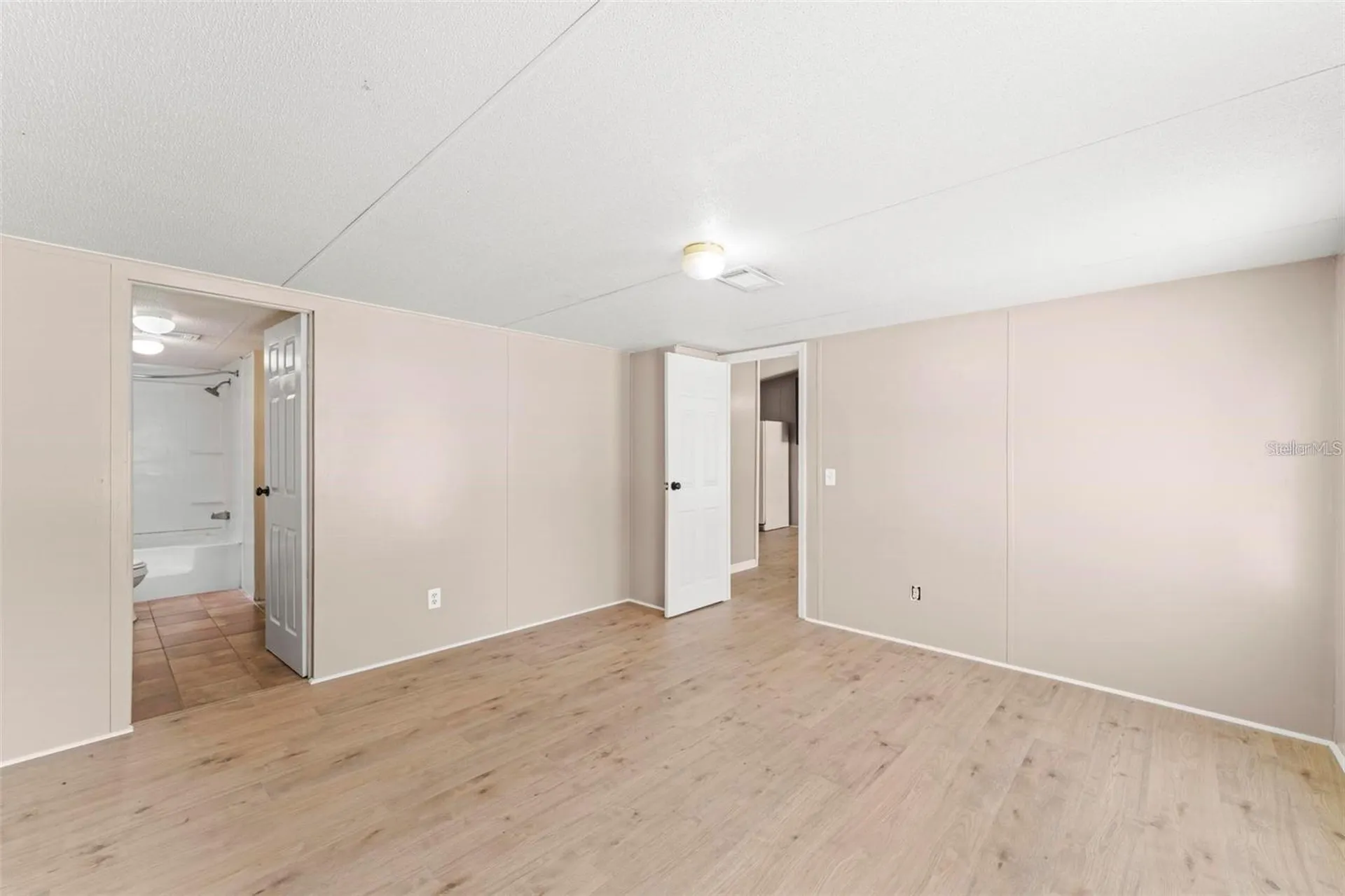 201 N 5th Street Orlando FL 32833