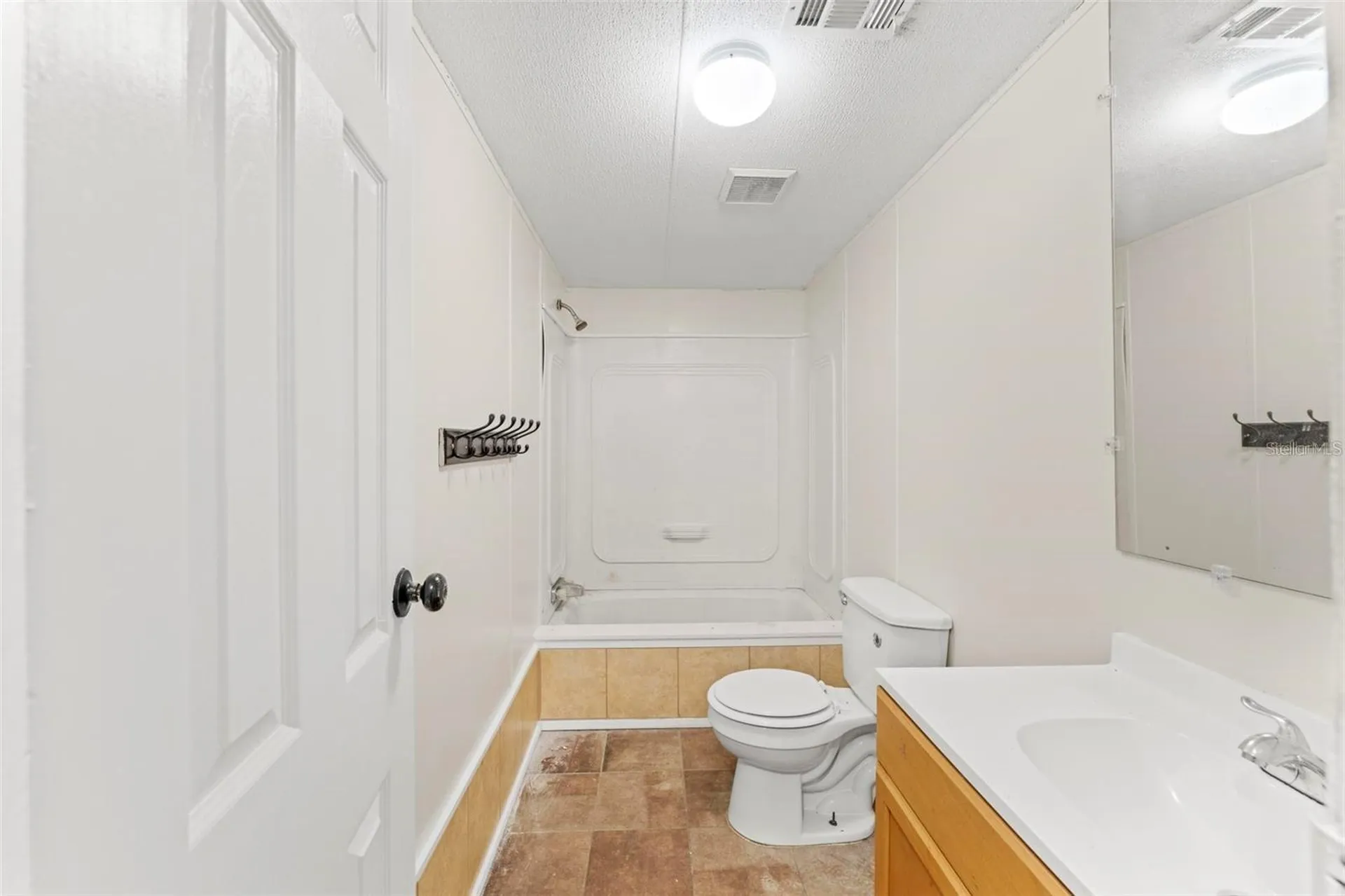 201 N 5th Street Orlando FL 32833