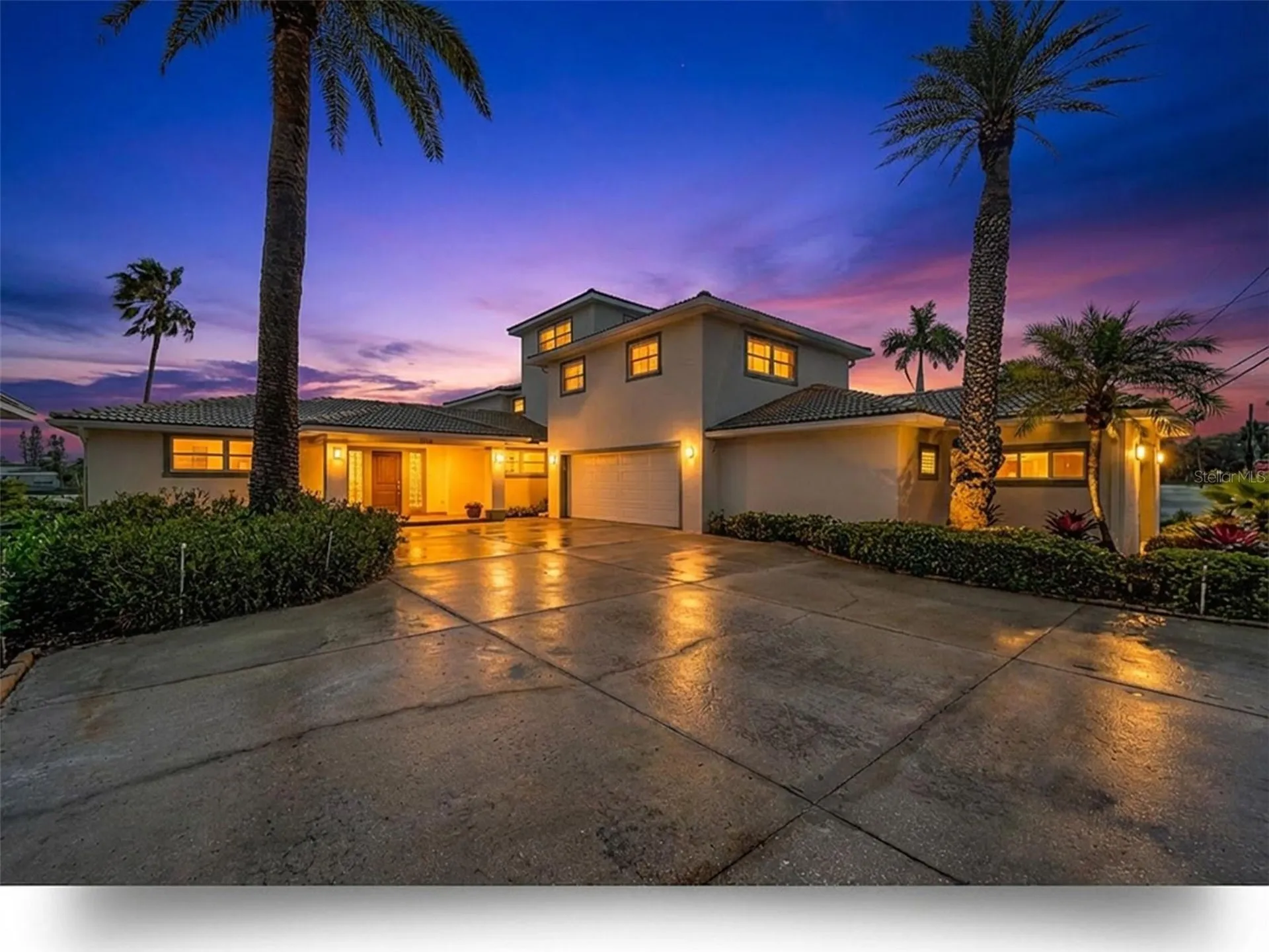 7711 Bayshore Drive Treasure Island FL 33706