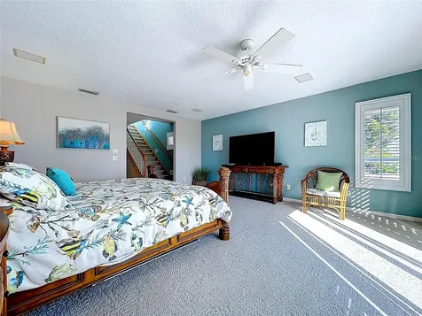 7711 Bayshore Drive Treasure Island FL 33706