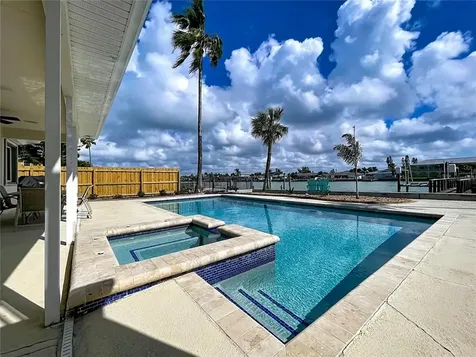 7711 Bayshore Drive Treasure Island FL 33706