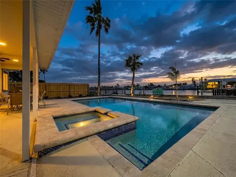 7711 Bayshore Drive Treasure Island FL 33706