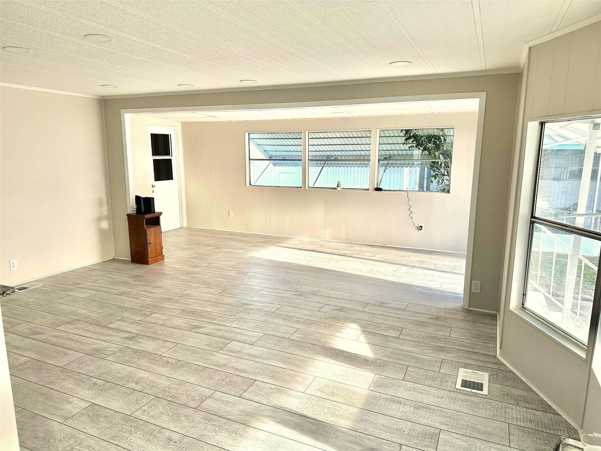 9790 66th Street N Pinellas Park FL 33782