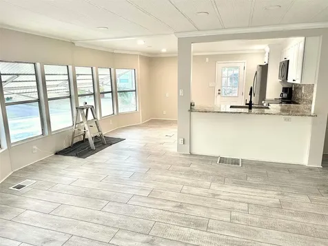 9790 66th Street N Pinellas Park FL 33782