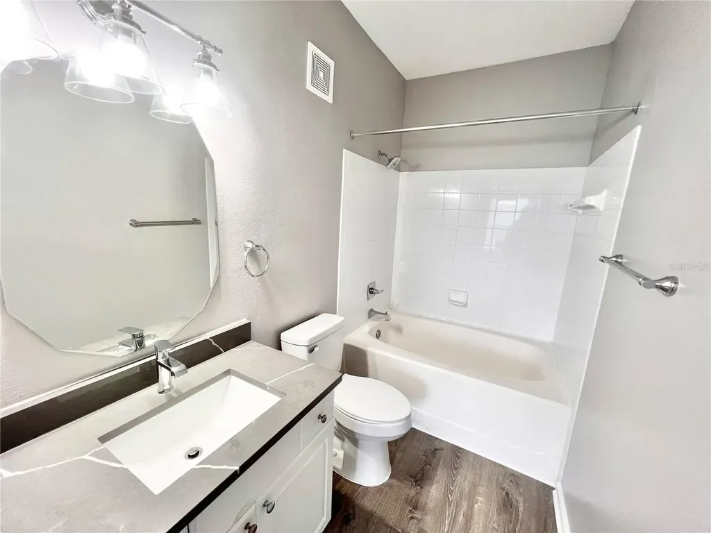 8836 Villa View Circle Orlando FL 32821