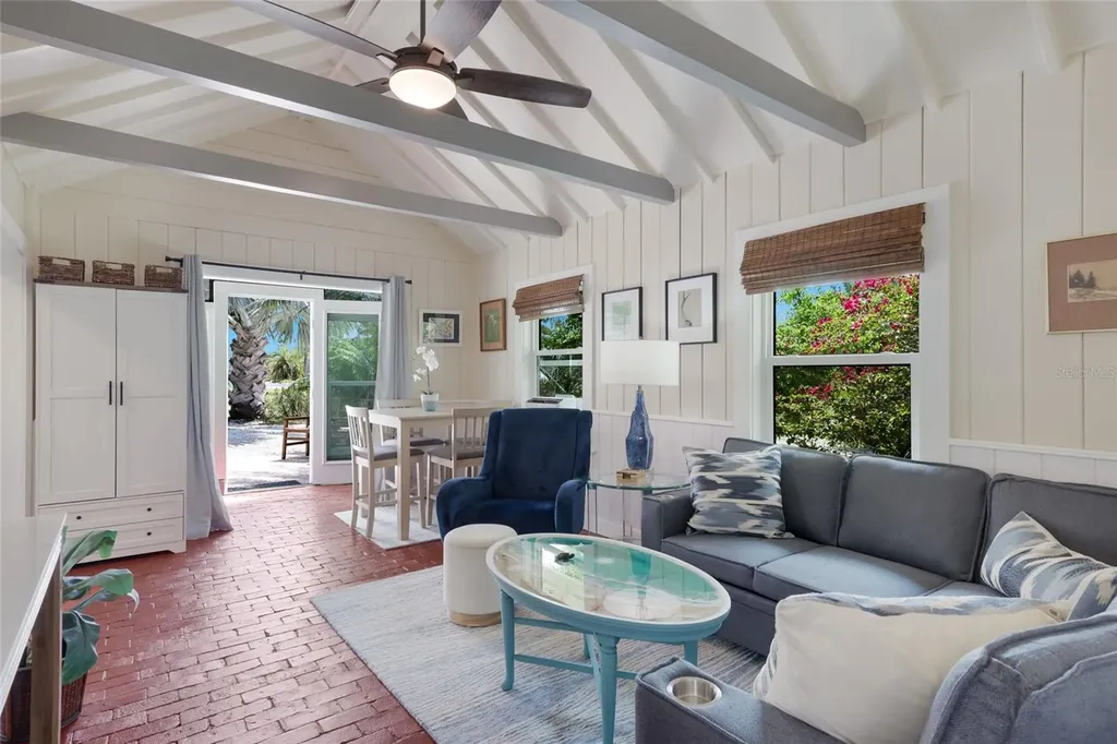 7030 Poinsettia Avenue Longboat Key FL 34228