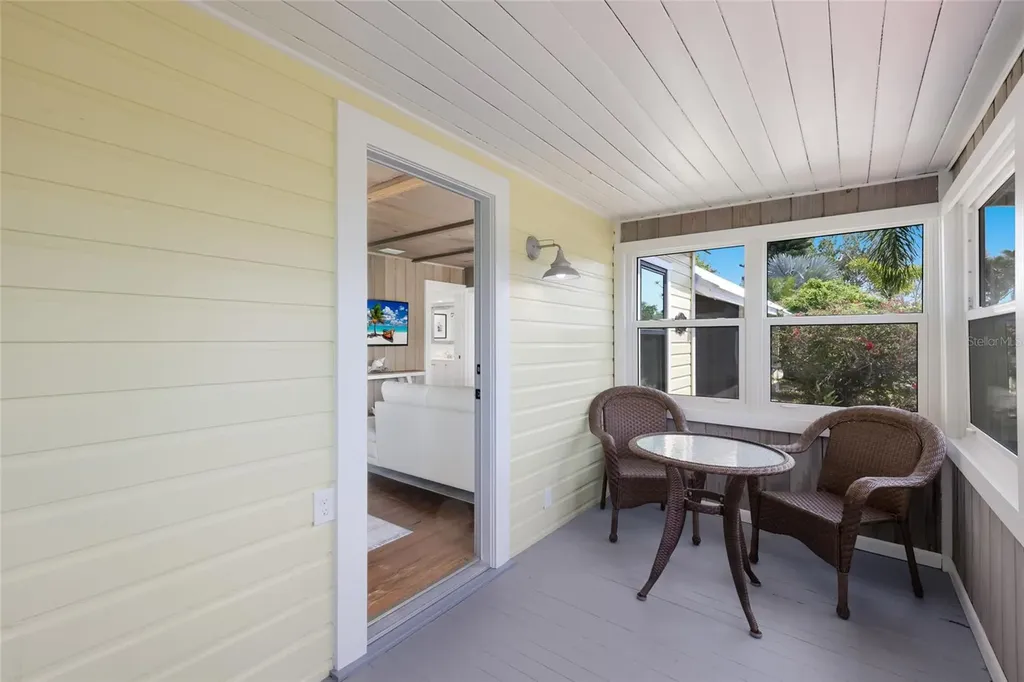 7030 Poinsettia Avenue Longboat Key FL 34228
