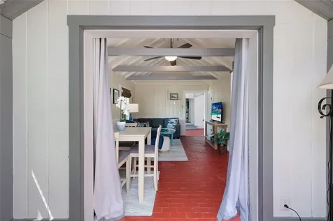 7030 Poinsettia Avenue Longboat Key FL 34228