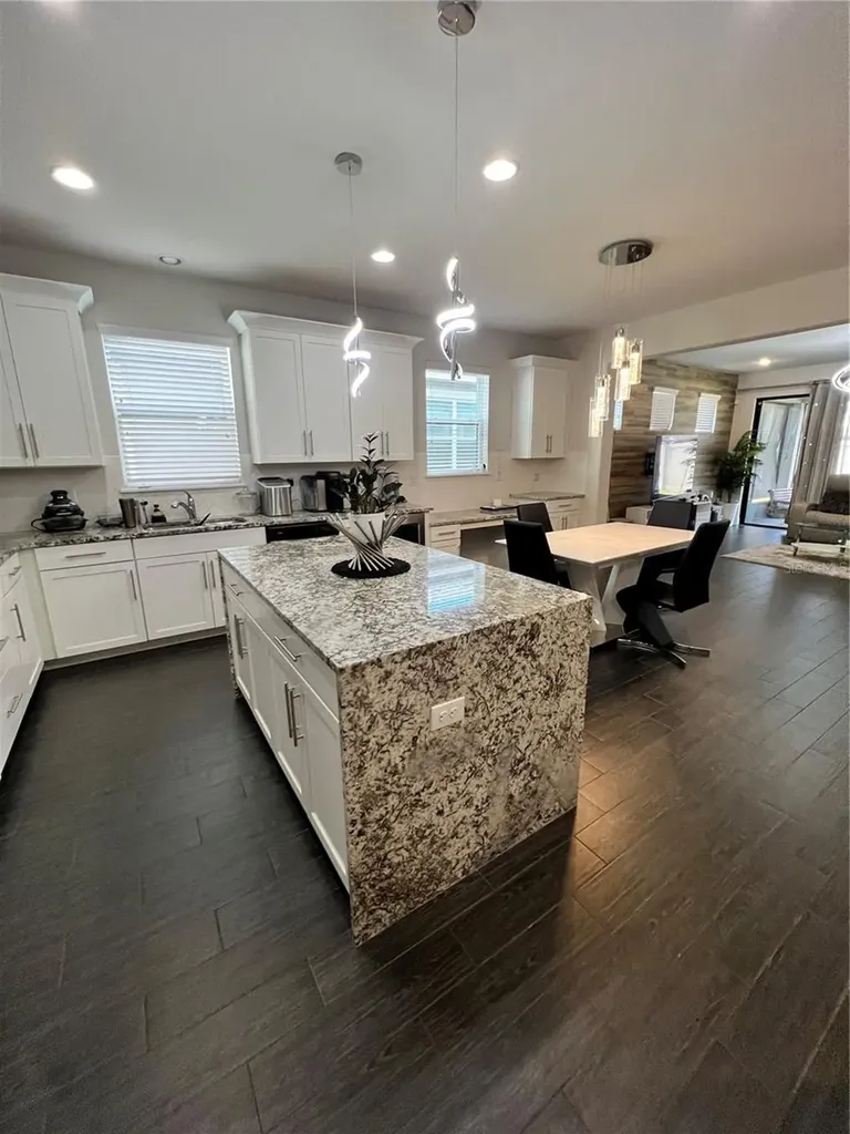 2820 Chantilly Avenue Kissimmee FL 34741