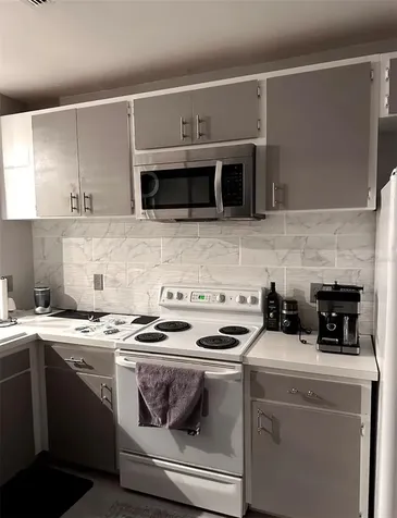 6210 Bayside Key Drive Tampa FL 33615