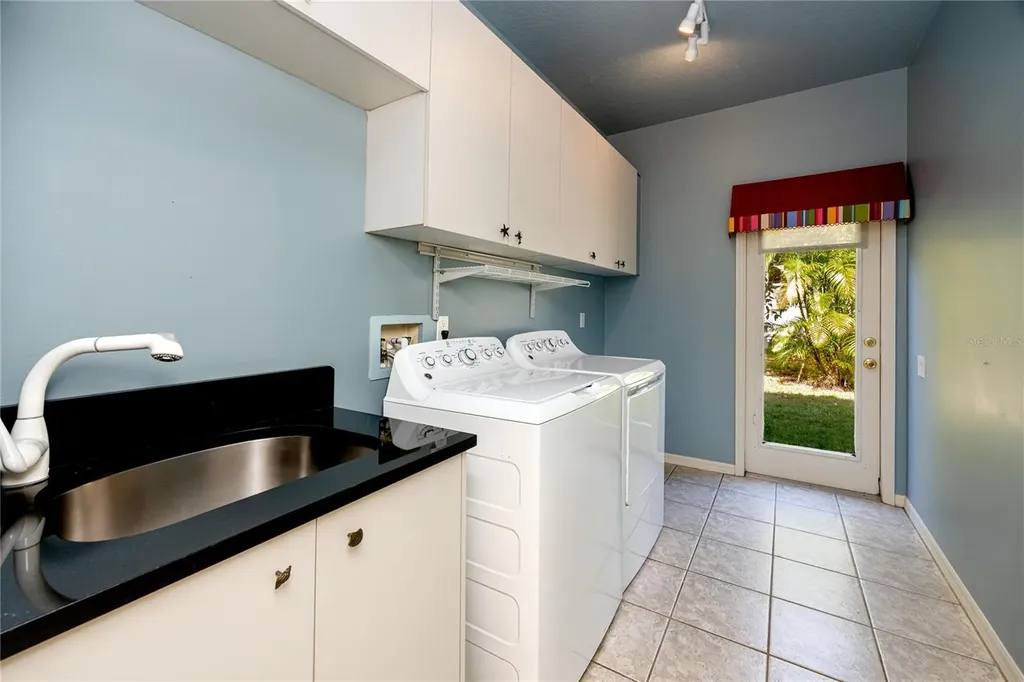 1471 Briargrove Way Oldsmar FL 34677