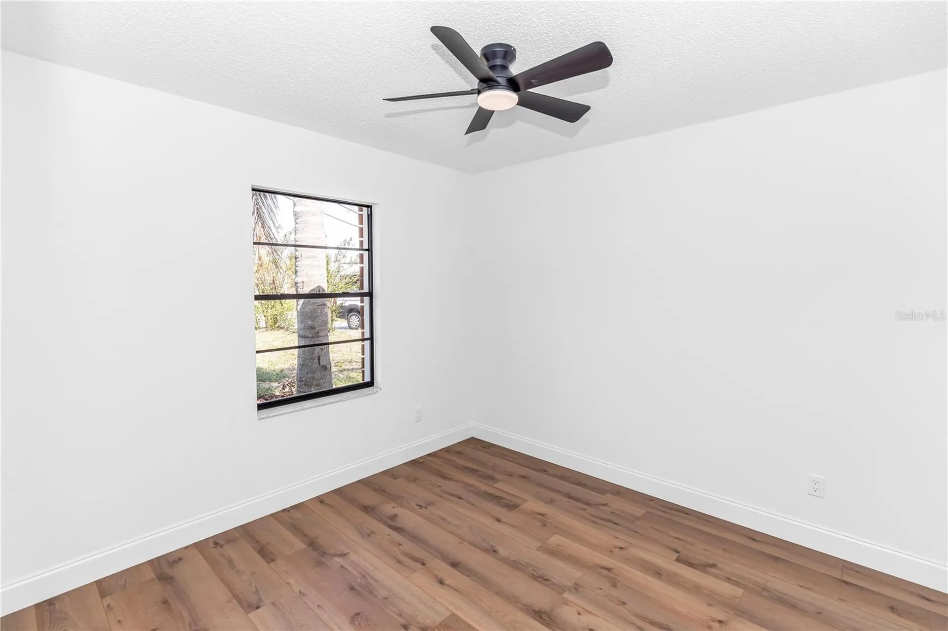 3251 Lackland Drive Deltona FL 32738