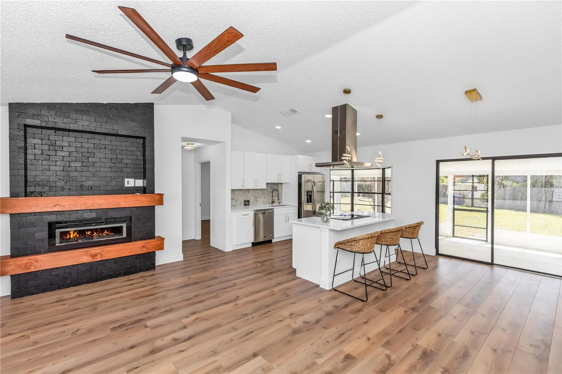 3251 Lackland Drive Deltona FL 32738