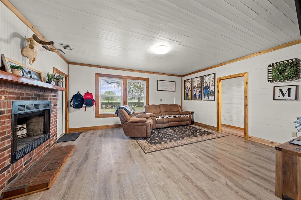 1575 N Kenansville Road Kenansville FL 34739