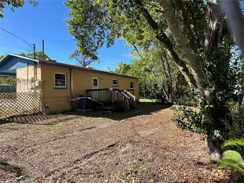 1602 E Annona Avenue Tampa FL 33612
