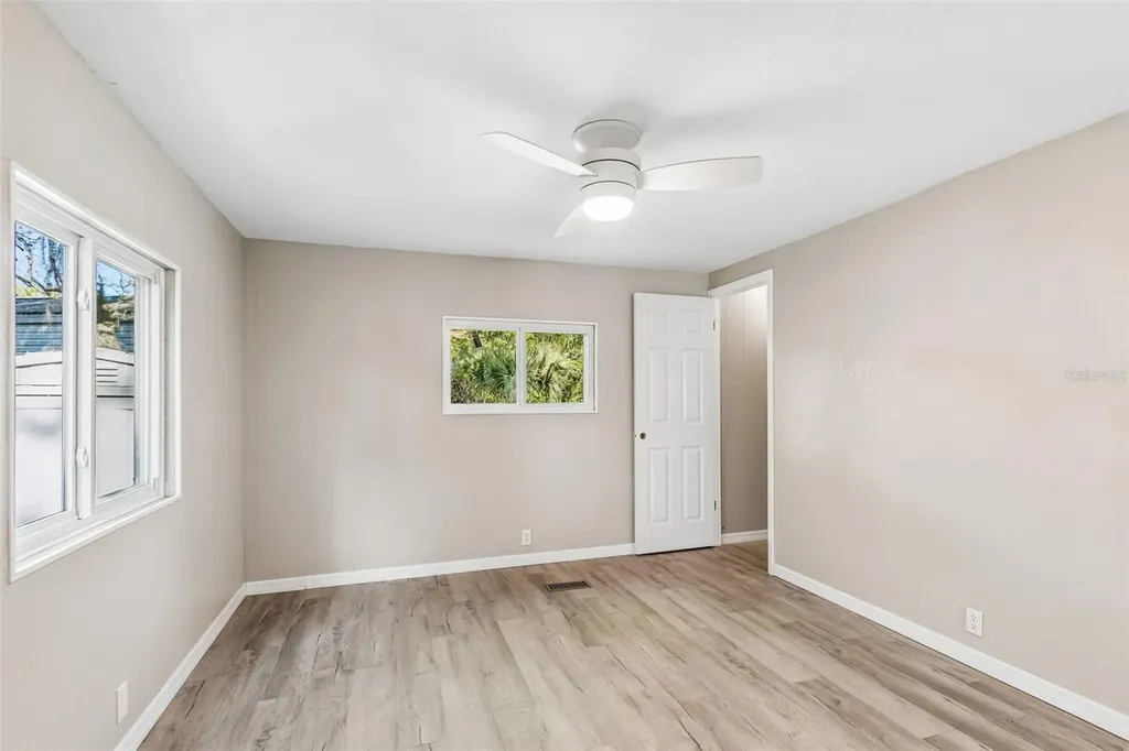 823 Elkan Drive Tarpon Springs FL 34689