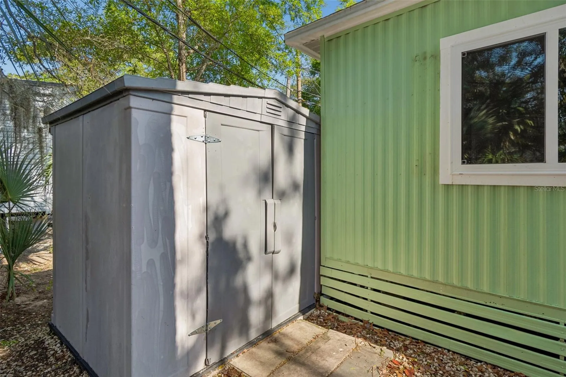 823 Elkan Drive Tarpon Springs FL 34689