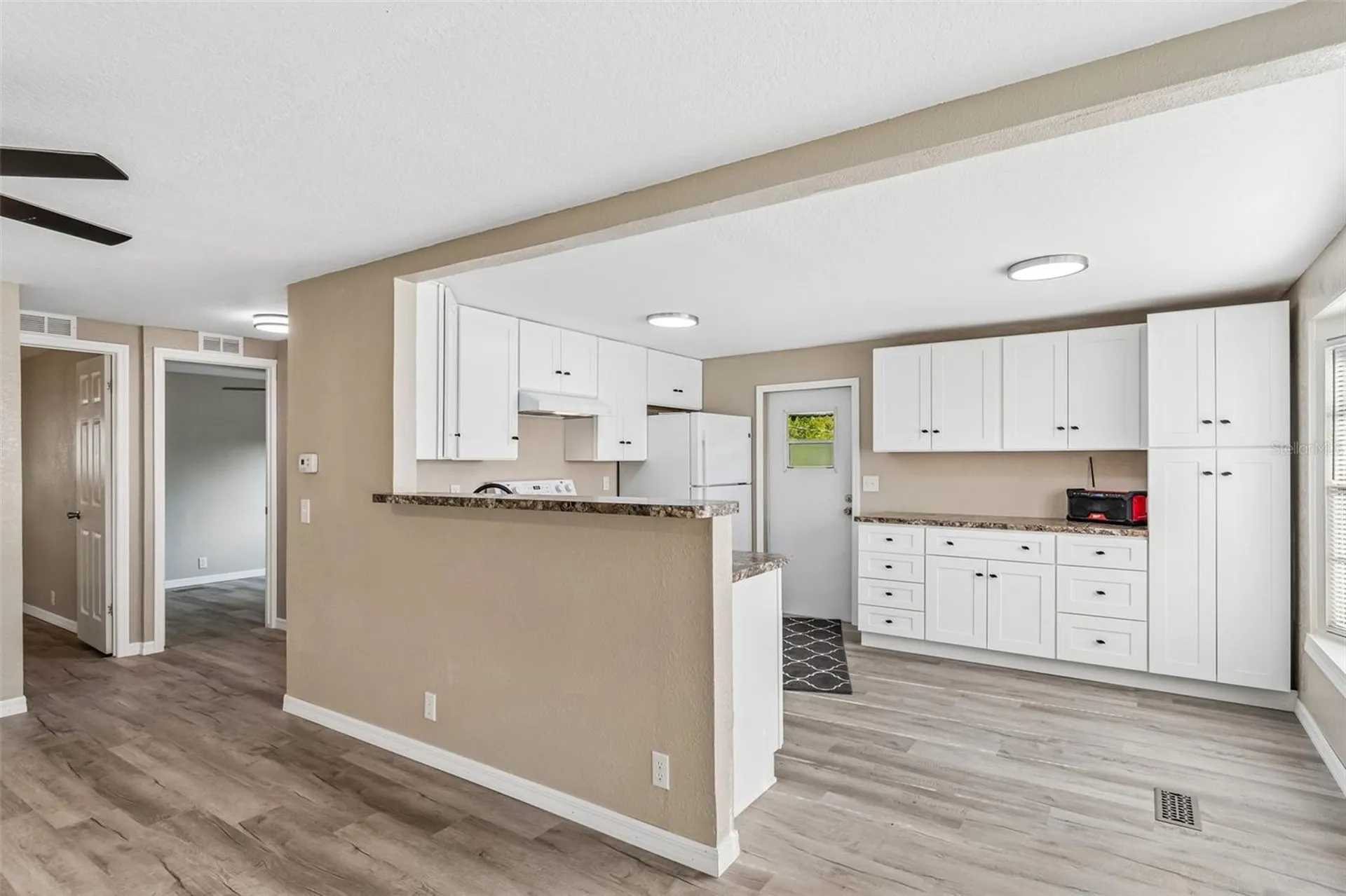 823 Elkan Drive Tarpon Springs FL 34689