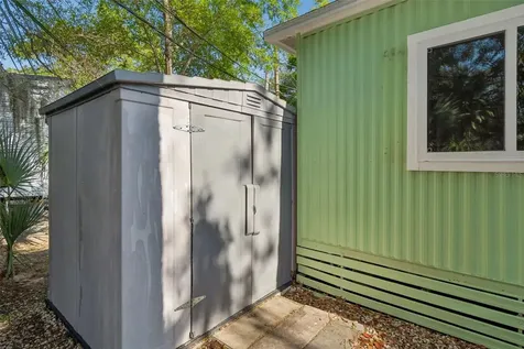 823 Elkan Drive Tarpon Springs FL 34689