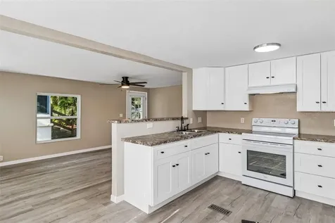 823 Elkan Drive Tarpon Springs FL 34689