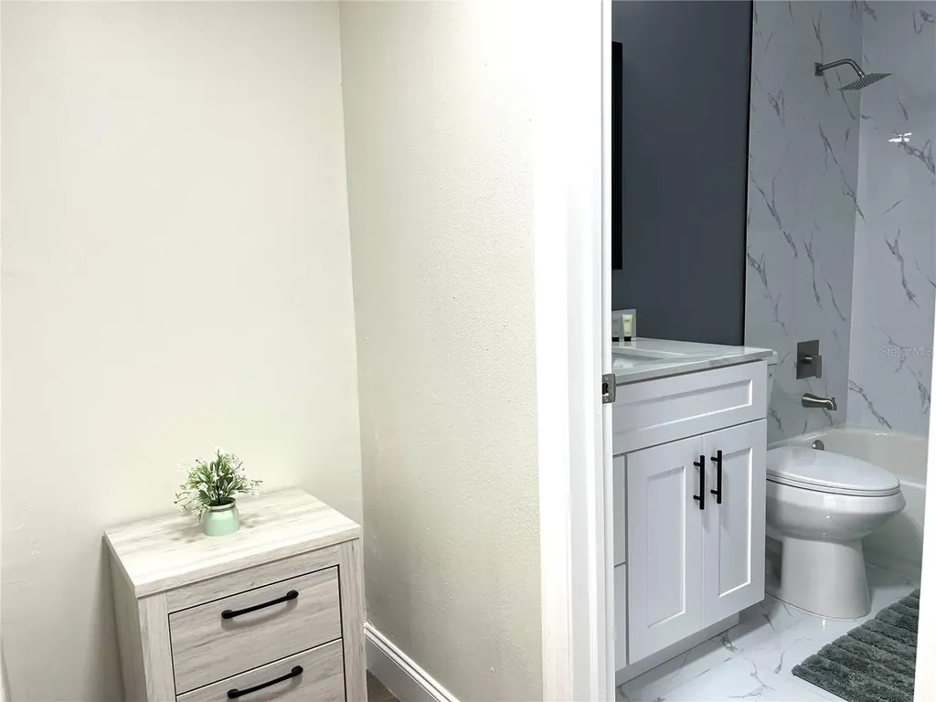 4263 7th Avenue N St Petersburg FL 33713