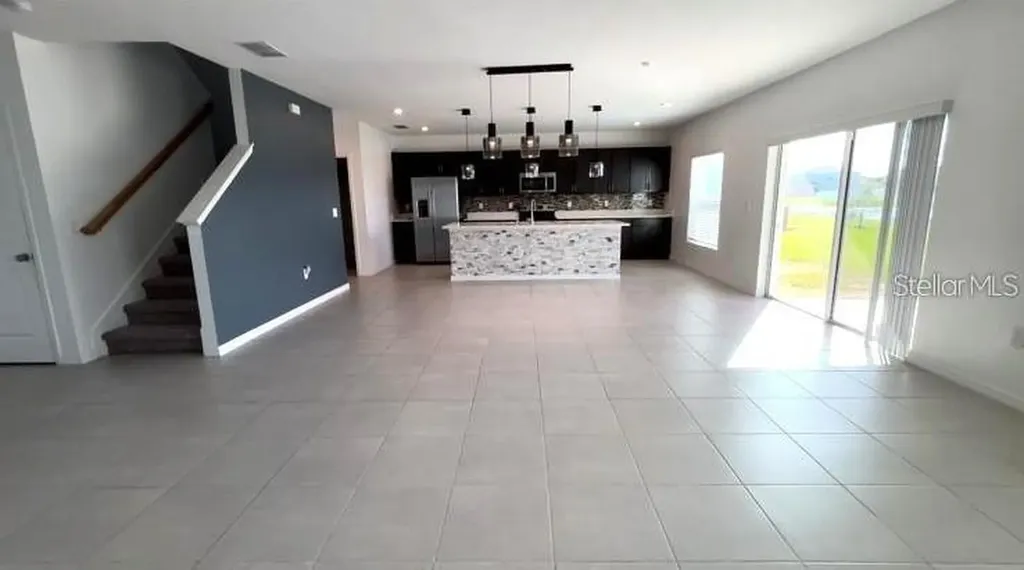 397 Citrine Loop Kissimmee FL 34758
