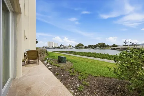 7465 Bay Island Drive S South Pasadena FL 33707