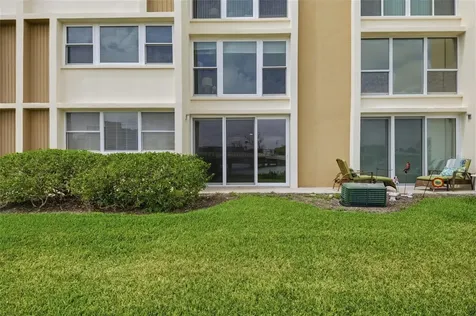 7465 Bay Island Drive S South Pasadena FL 33707