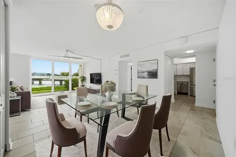 7465 Bay Island Drive S South Pasadena FL 33707