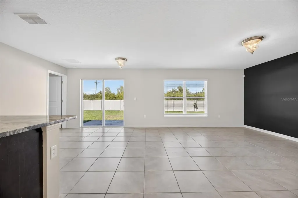 1324 Ocean Spray Drive Ruskin FL 33570