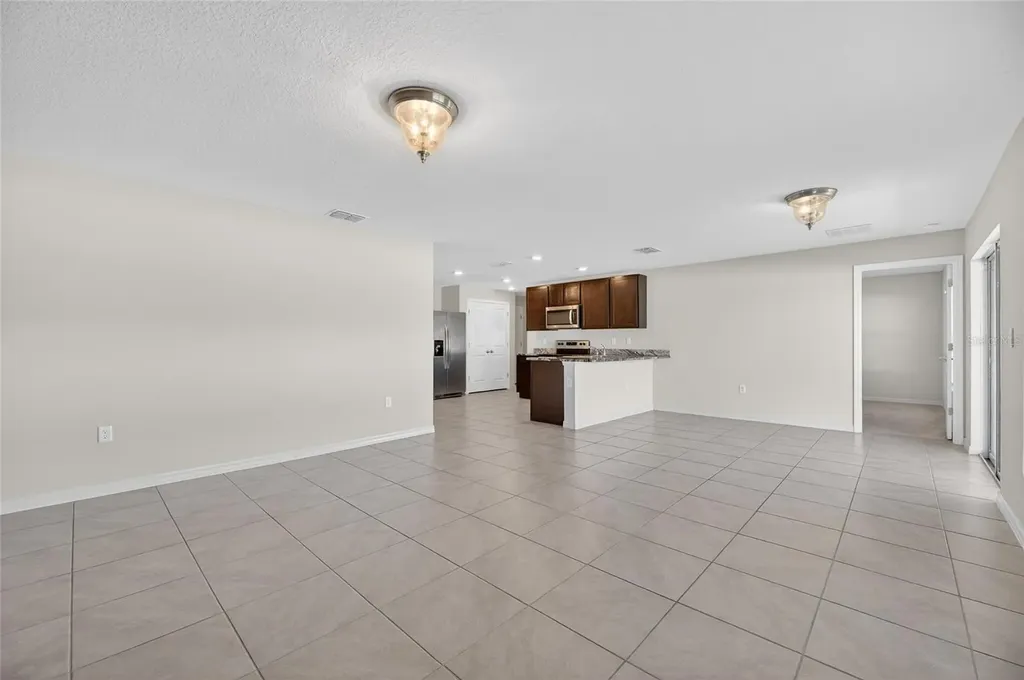 1324 Ocean Spray Drive Ruskin FL 33570