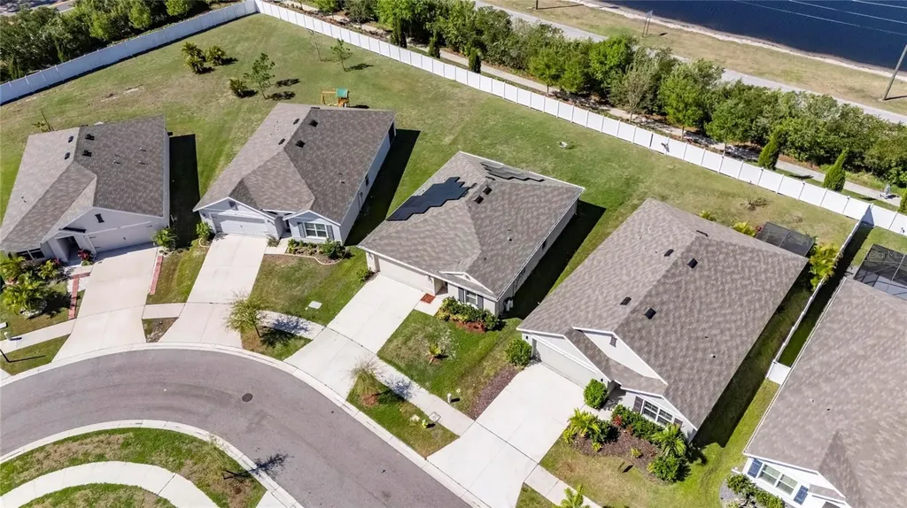 1324 Ocean Spray Drive Ruskin FL 33570