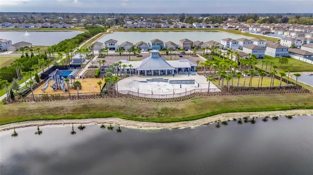 1324 Ocean Spray Drive Ruskin FL 33570
