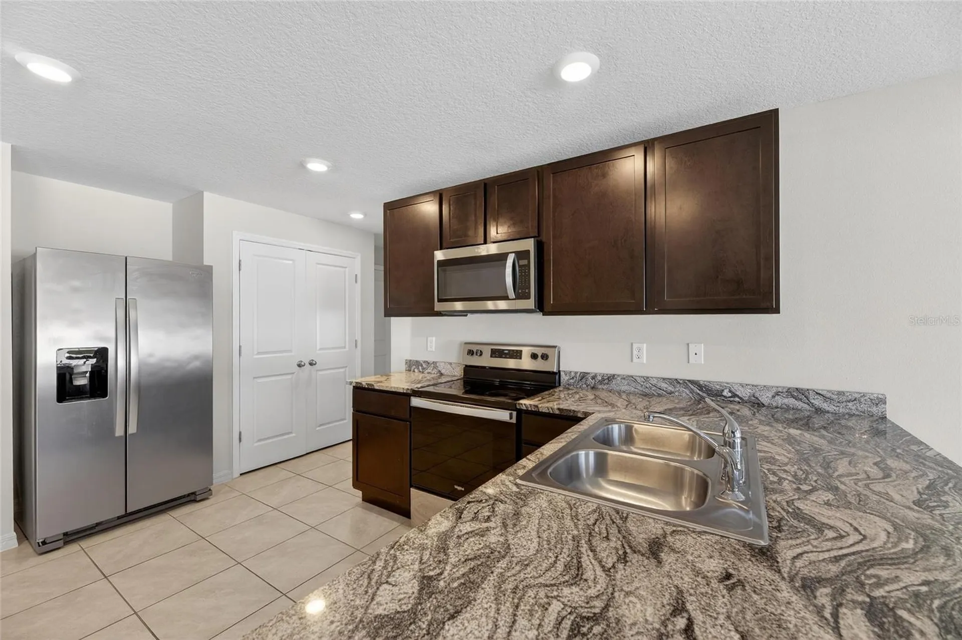 1324 Ocean Spray Drive Ruskin FL 33570