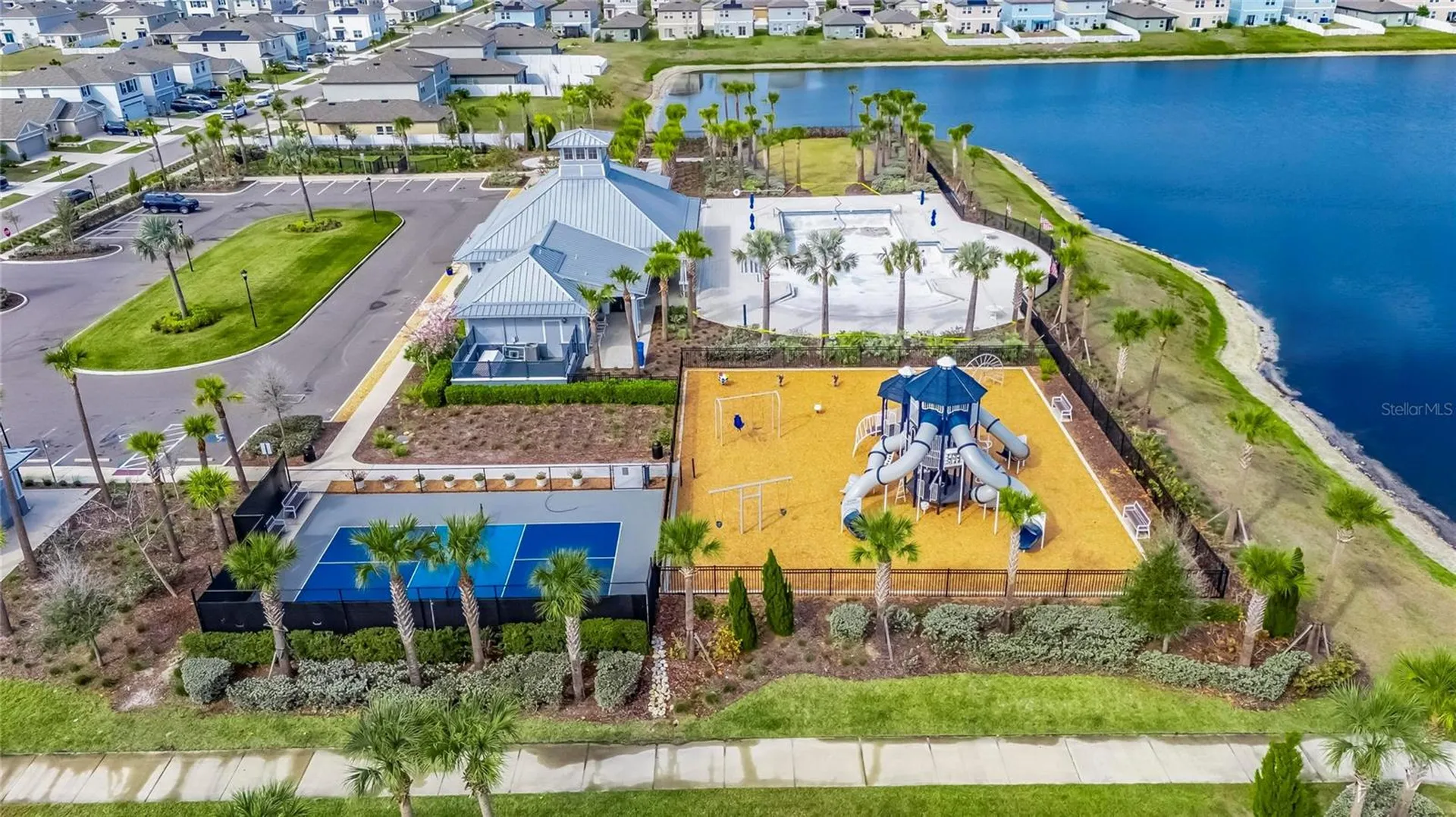 1324 Ocean Spray Drive Ruskin FL 33570