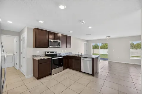 1324 Ocean Spray Drive Ruskin FL 33570