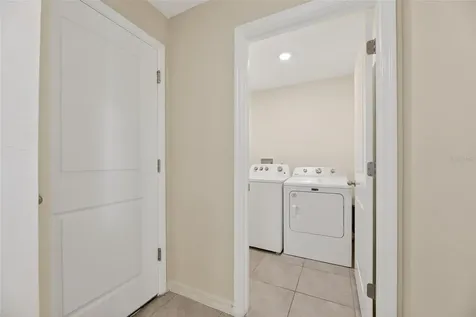 1324 Ocean Spray Drive Ruskin FL 33570
