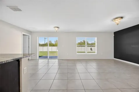 1324 Ocean Spray Drive Ruskin FL 33570