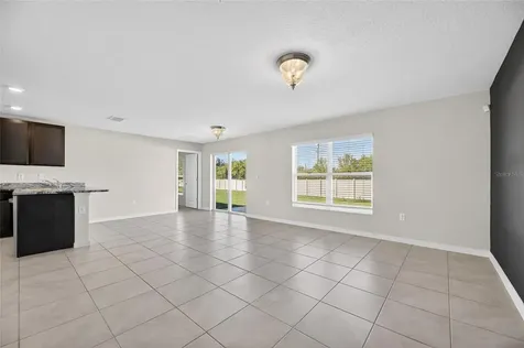 1324 Ocean Spray Drive Ruskin FL 33570