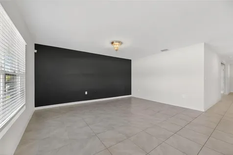 1324 Ocean Spray Drive Ruskin FL 33570